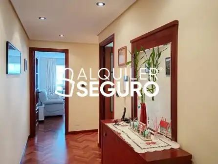 Piso de alquiler en Culleredo con Calefacción, Terraza y Trastero