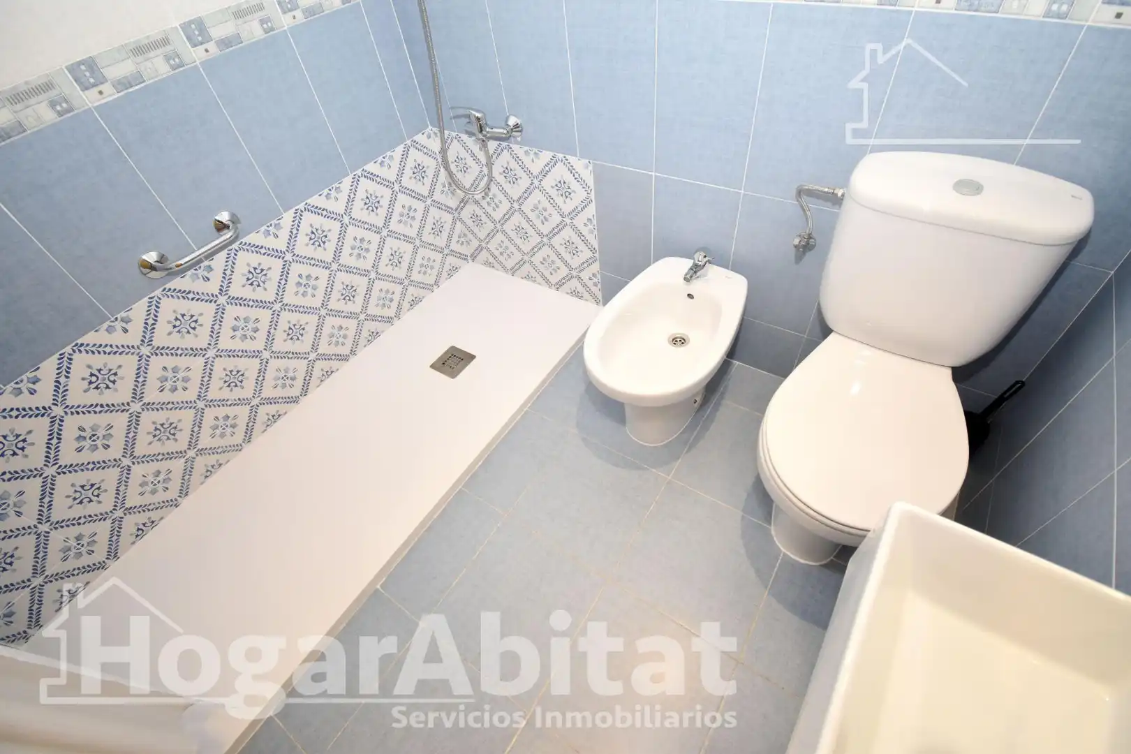 Piso con terraza en venta en Calle Penyagolosa, imagen 41