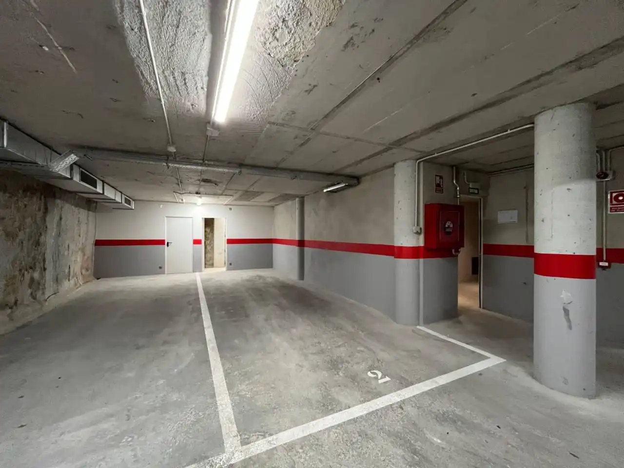 Einzelparkplatz mit Aufzug zur Miete in Calle Barcelona 43, imagen 4