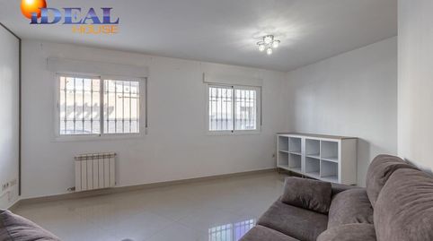Foto 4 de Piso en venta en Calle Calle Aixa, Atarfe, Granada