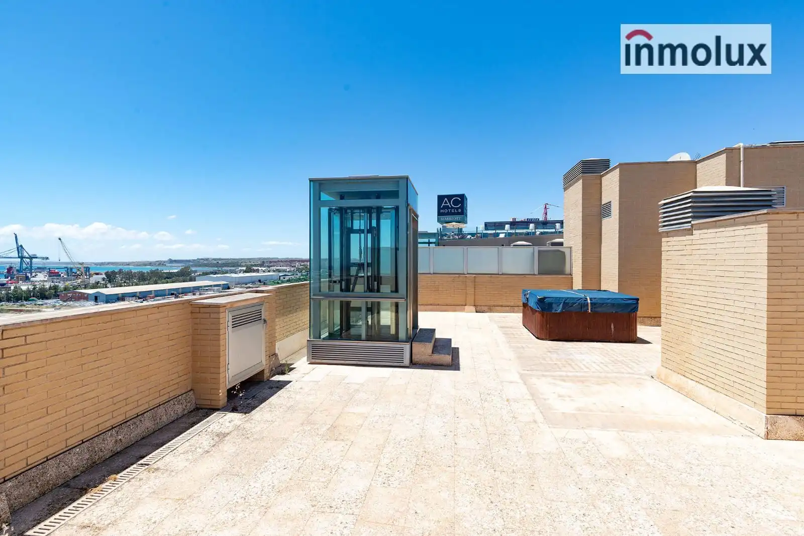 Ático con ascensor en venta en Calle Moratín, imagen 11