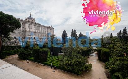 Jardí de Pis en venda en  Madrid Capital amb Aire condicionat, Calefacció i Moblat