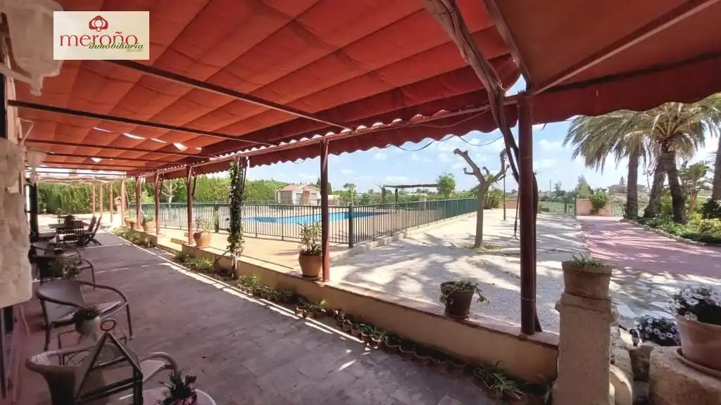 Terrassa de Casa o xalet en venda en Elche / Elx amb Aire condicionat, Jardí privat i Terrassa