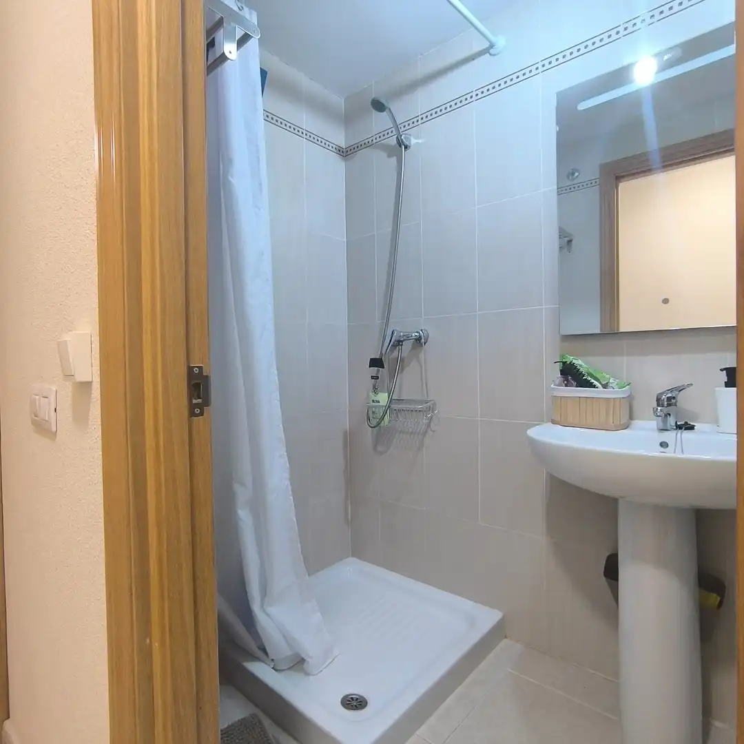 Baño de Piso en venta en Peñíscola / Peníscola con Aire acondicionado, Terraza y Amueblado