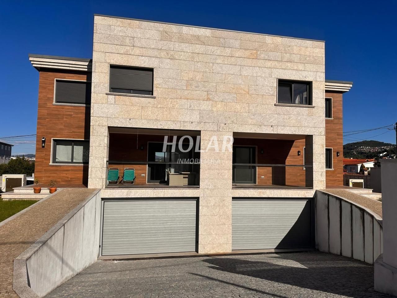 Exterior view of Single-family semi-detached for sale in Vigo   with Heating, Private garden and Terrace