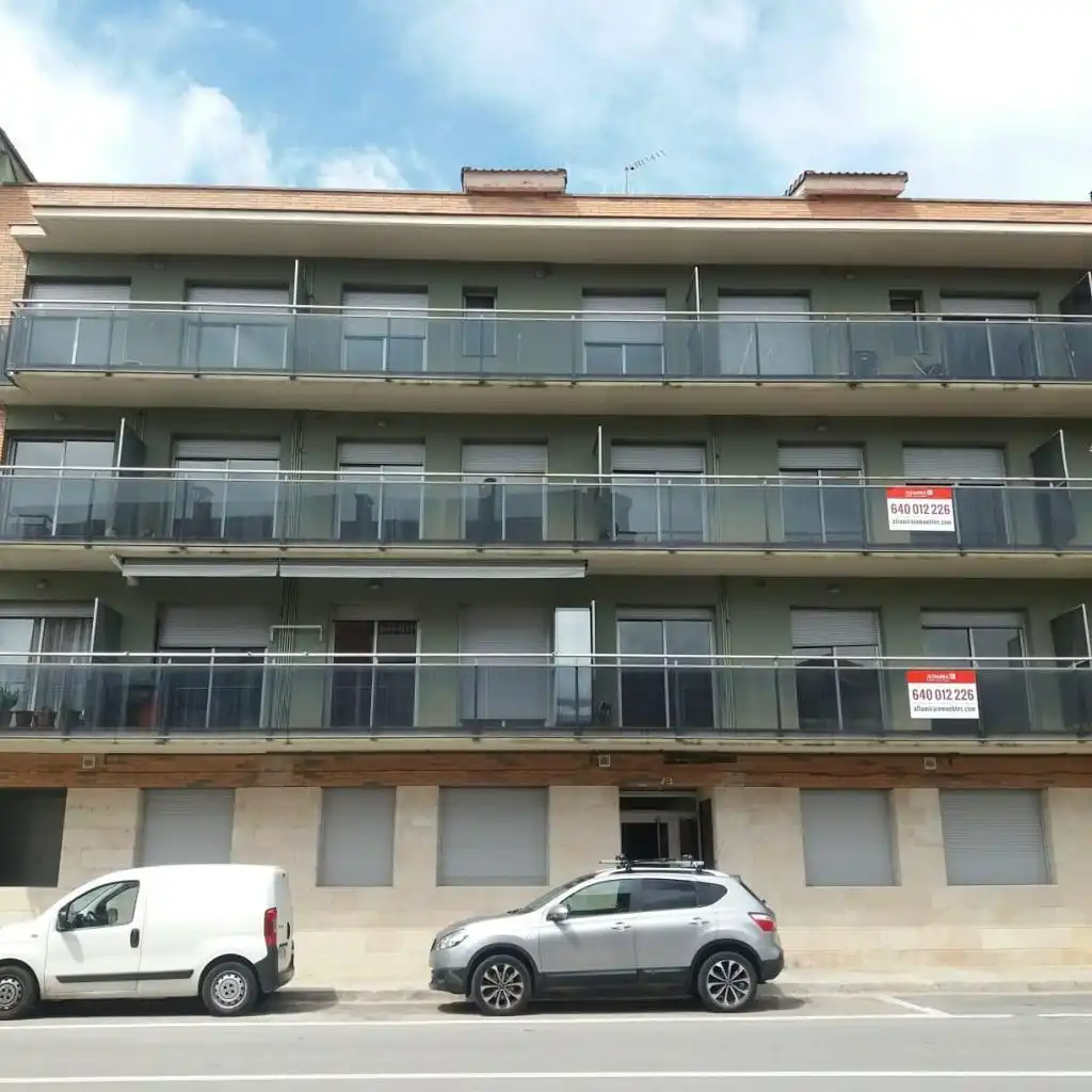 Vista exterior de Garaje en venta en Puig-reig