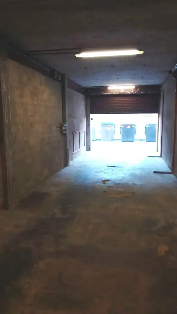 Parkplatz von Geschaftsraum zum Verkauf in Girona