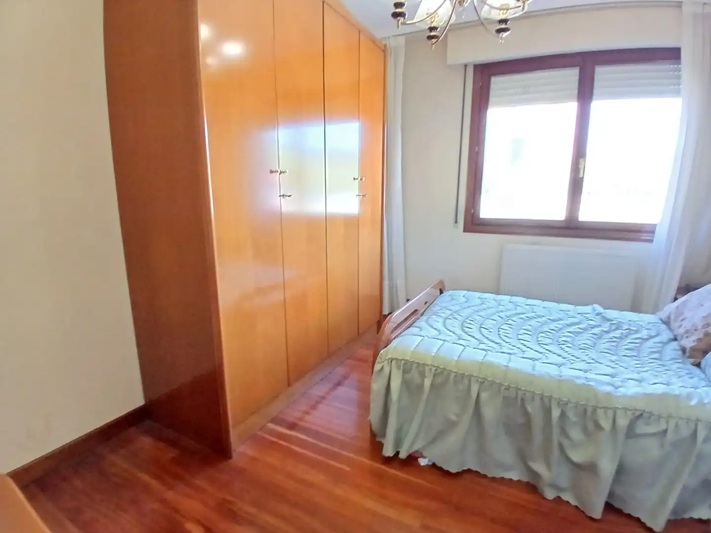 Schlafzimmer von Wohnung zum Verkauf in Barakaldo  mit Heizung, Abstellraum und Möbliert