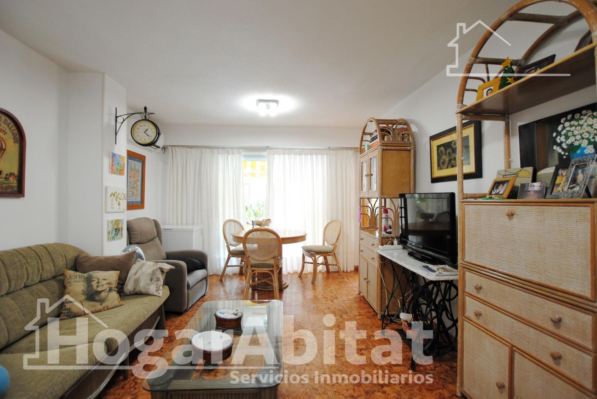 Sala de estar de Piso en venta en Daimús con Aire acondicionado, Calefacción y Terraza