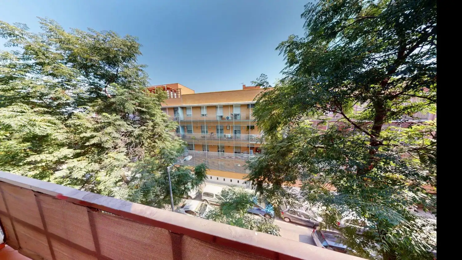Vista exterior de Pis de lloguer en Sevilla amb Aire condicionat i Terrassa