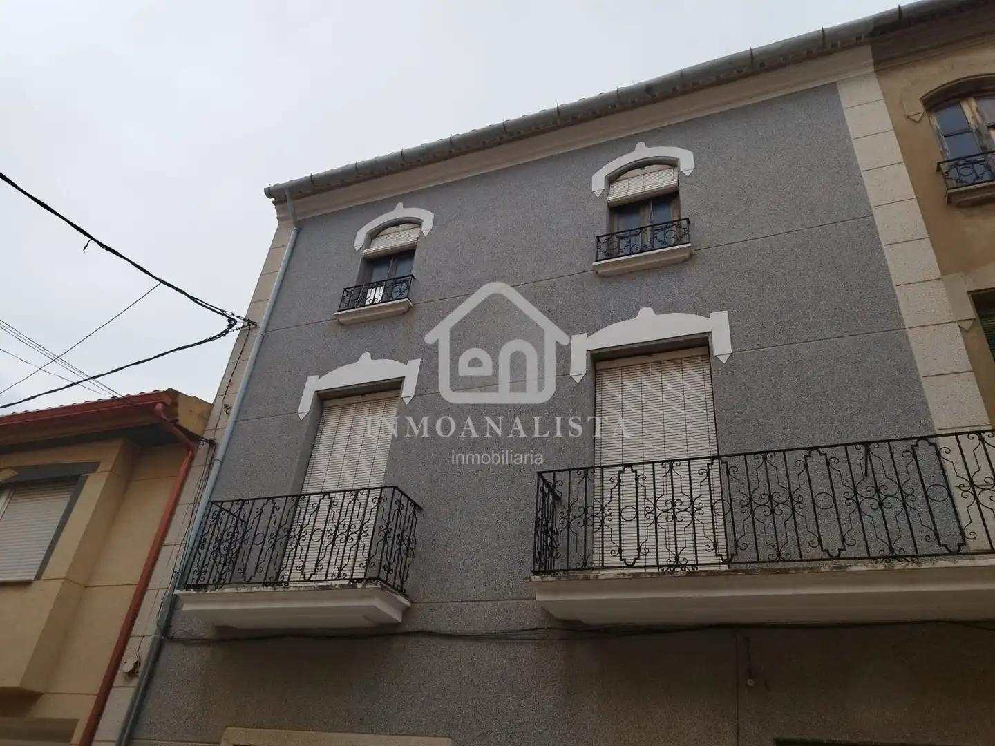 Casa amb terrassa en venda a Calle de Don Placid Guerrero, imagen 2