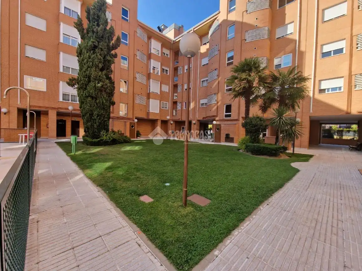 Exterior view of Flat for sale in Alcorcón  with Heating, Parquet flooring and Terrace
