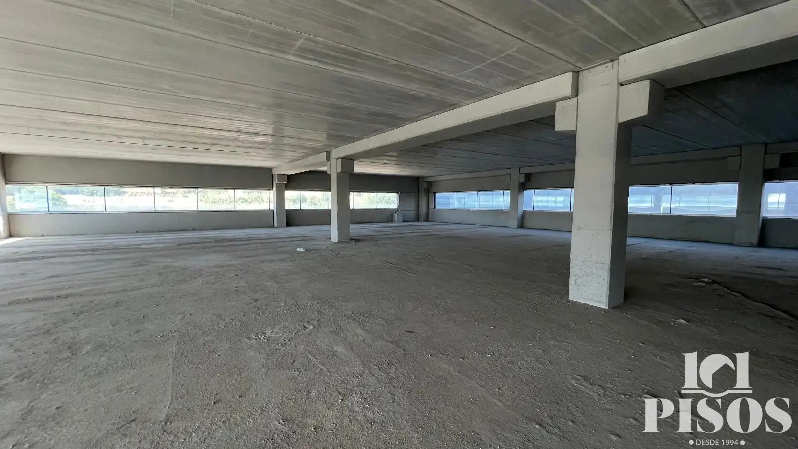 Oficina de alquiler en Terrassa con Terraza