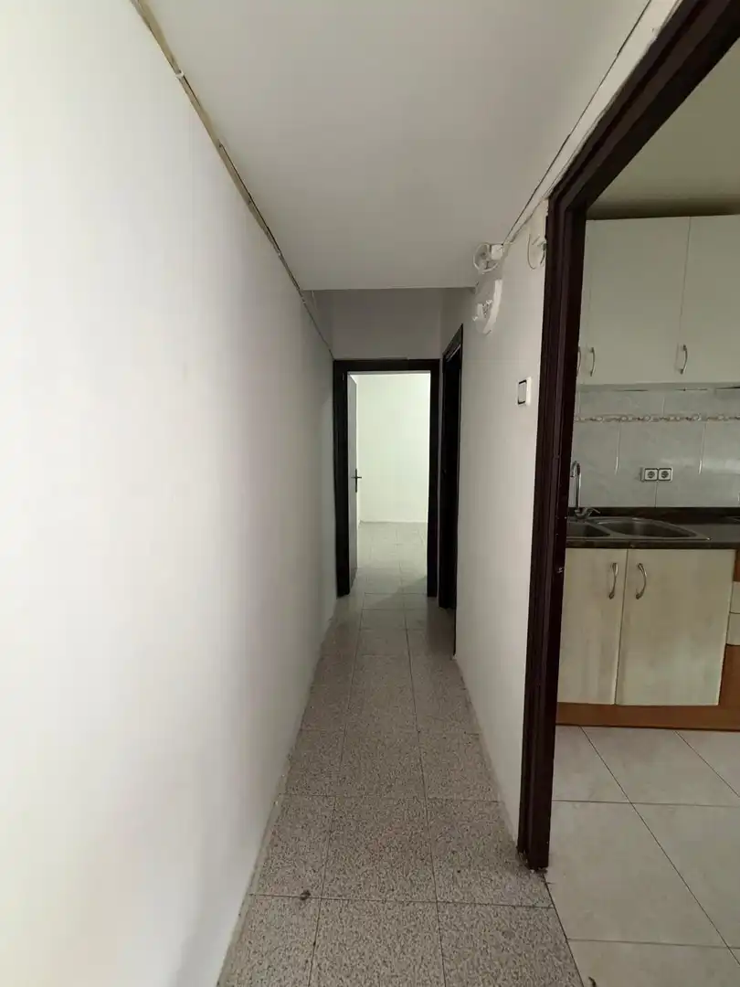 Wohnung zum Verkauf in Cornellà de Llobregat mit Klimaanlage und Heizung