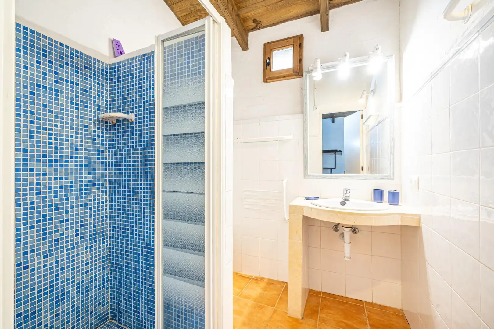 Baño de Edificio en venta en Inca con Alarma y Piscina comunitaria