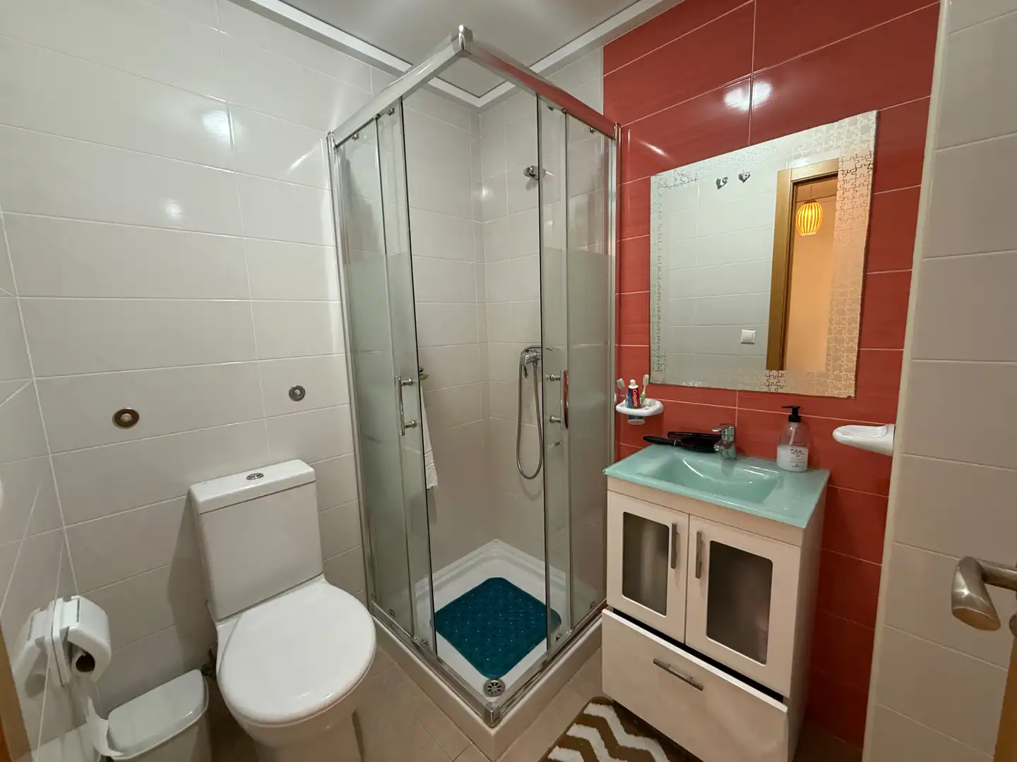 Bathroom of Flat for sale in Dénia  with Air Conditioner, Heating and Terrace