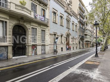 Local comercial en venta en Eixample