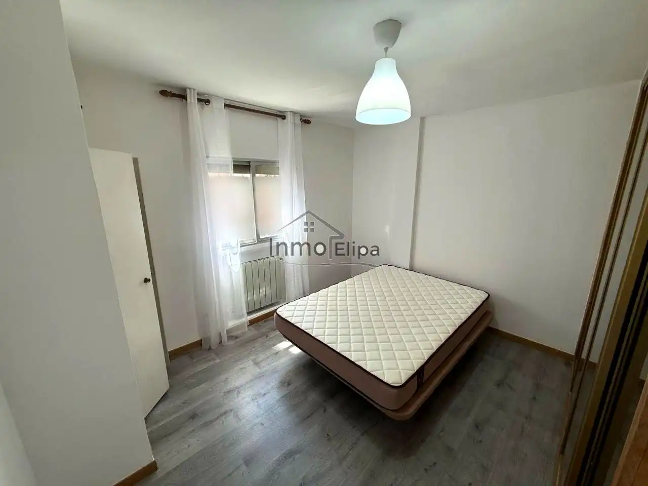 Habitación de Piso en venta en Madrid con Calefacción y Terraza