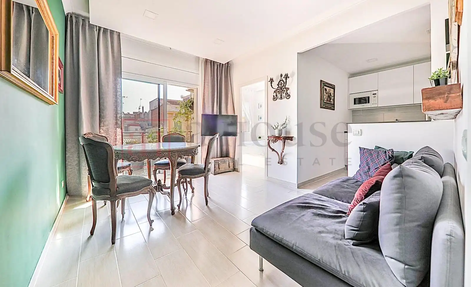 Piso con terraza en venta en Calle de Nàpols, imagen 4