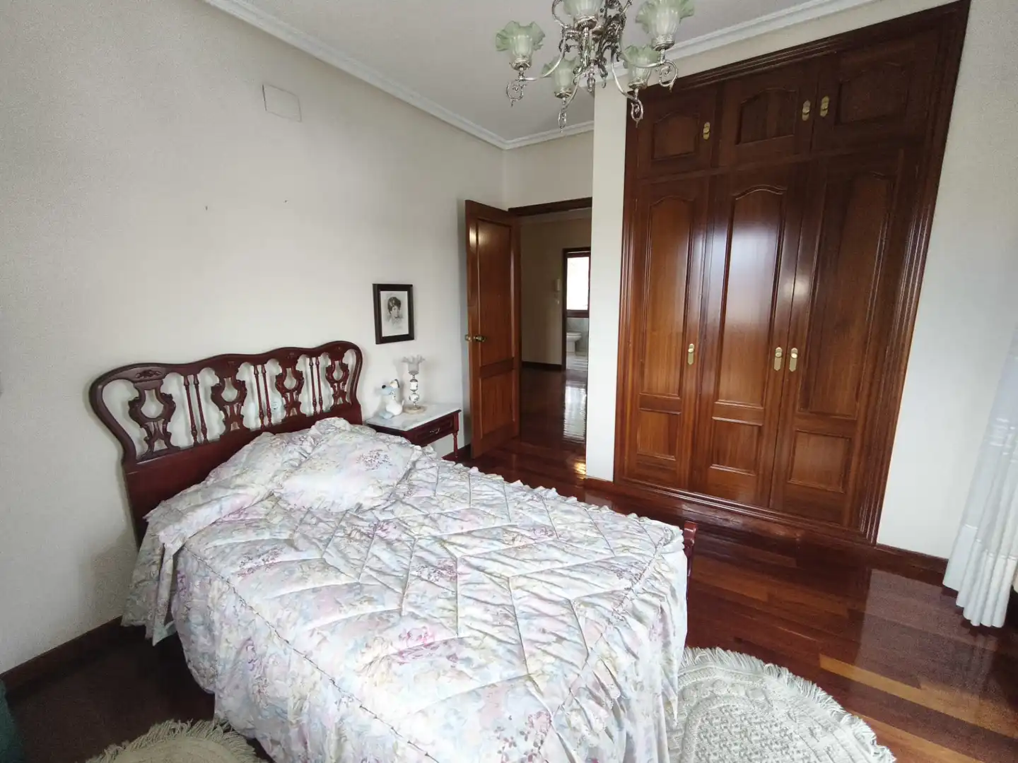 Bedroom of Houses for sale in Ourense Capital   with Heating, Private garden and Parquet flooring