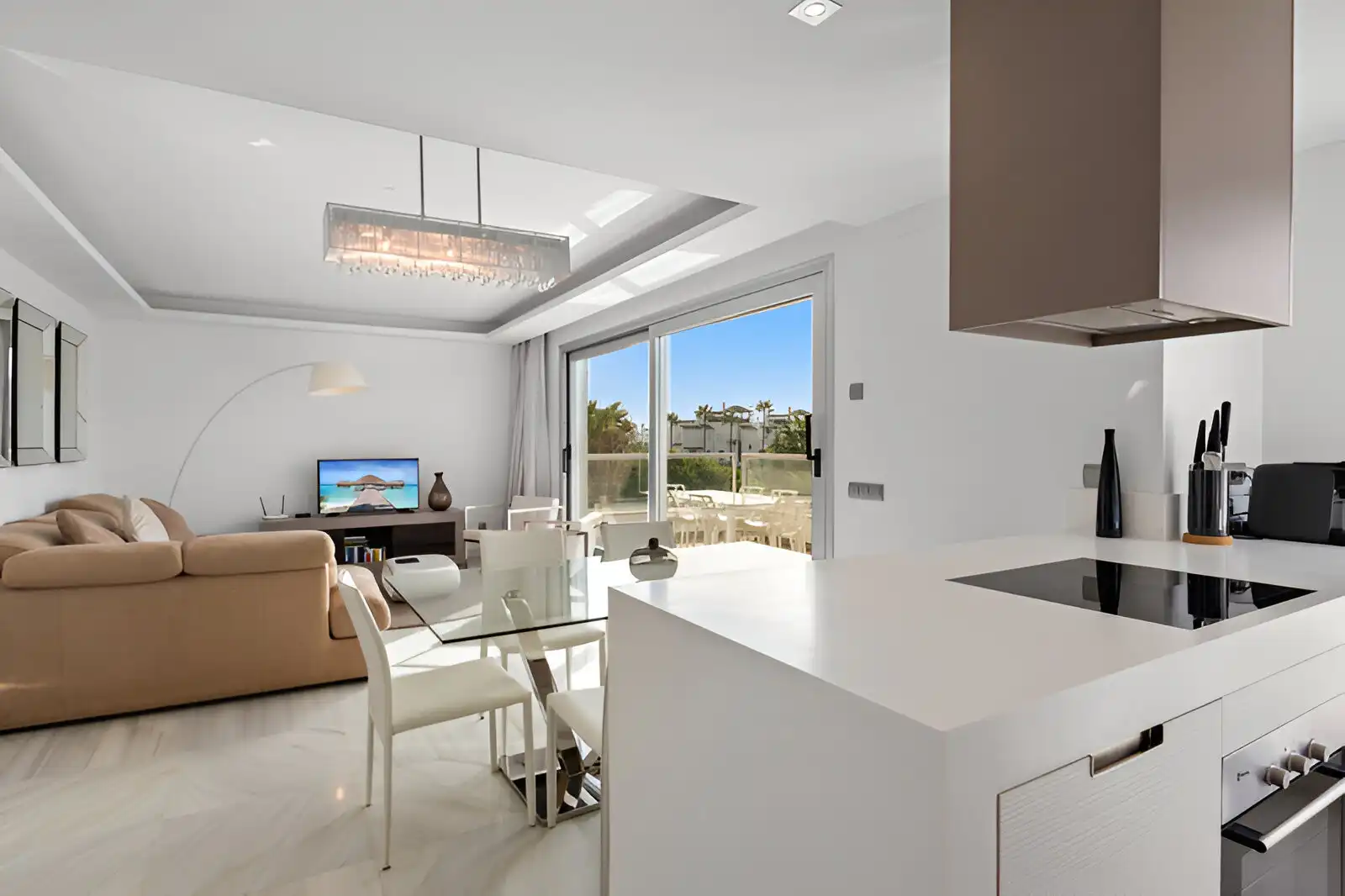 Penthouse with pool for sale in Marbella Centro, imagen 8