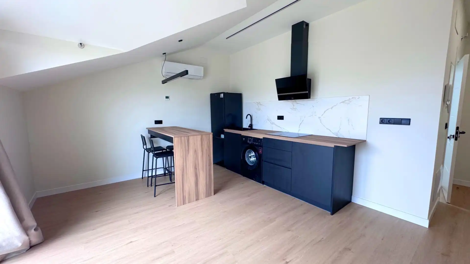 Cocina de Piso de alquiler en Suances con Calefacción, Terraza y Amueblado