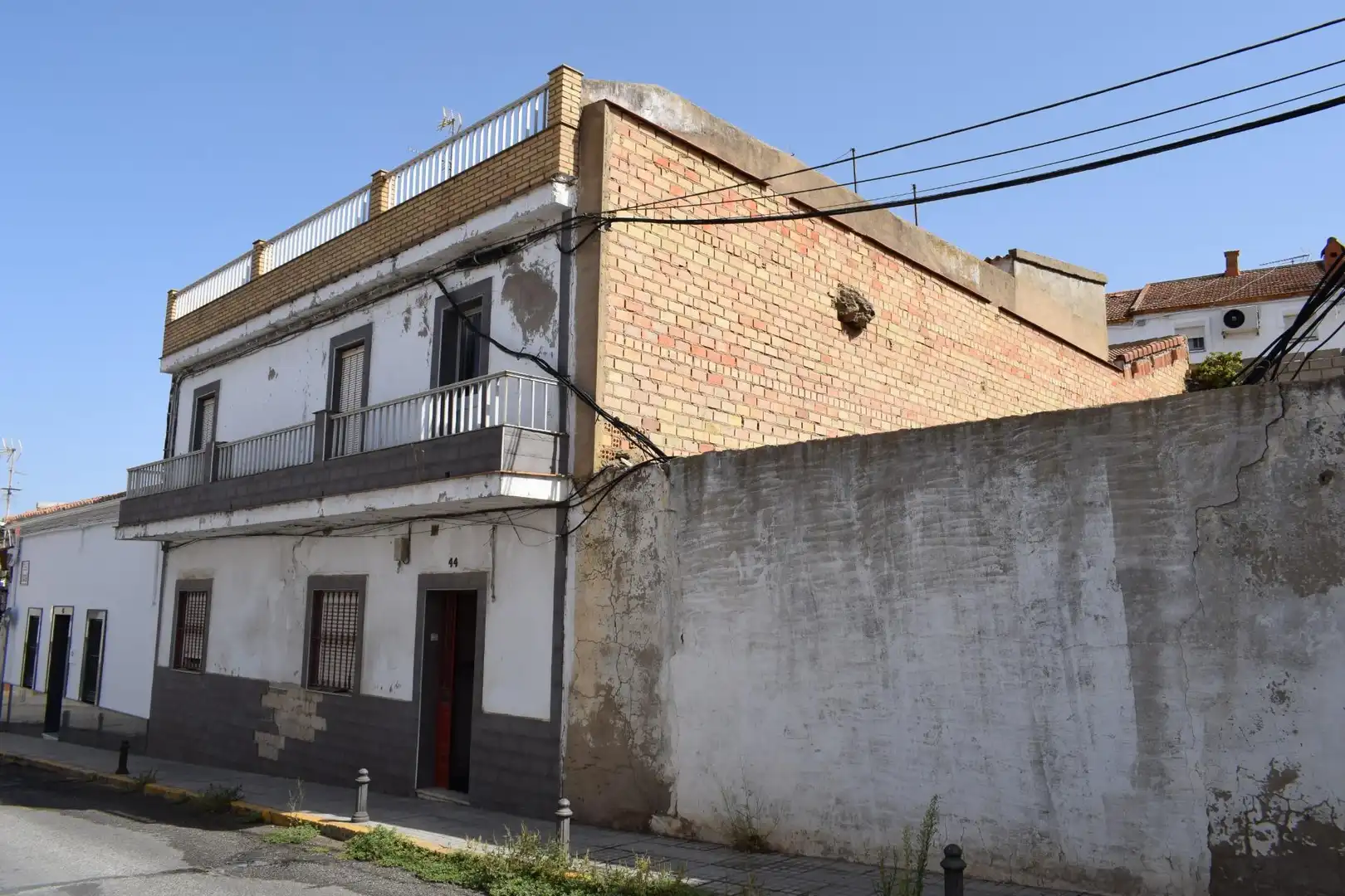 Vista exterior de Casa o chalet en venta en Nerva con Terraza, Trastero y Balcón