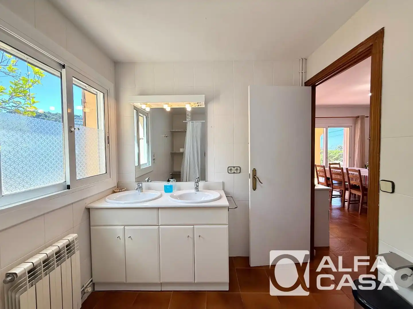 Bathroom of Houses for sale in Lloret de Mar  with Heating, Terrace and Storage room