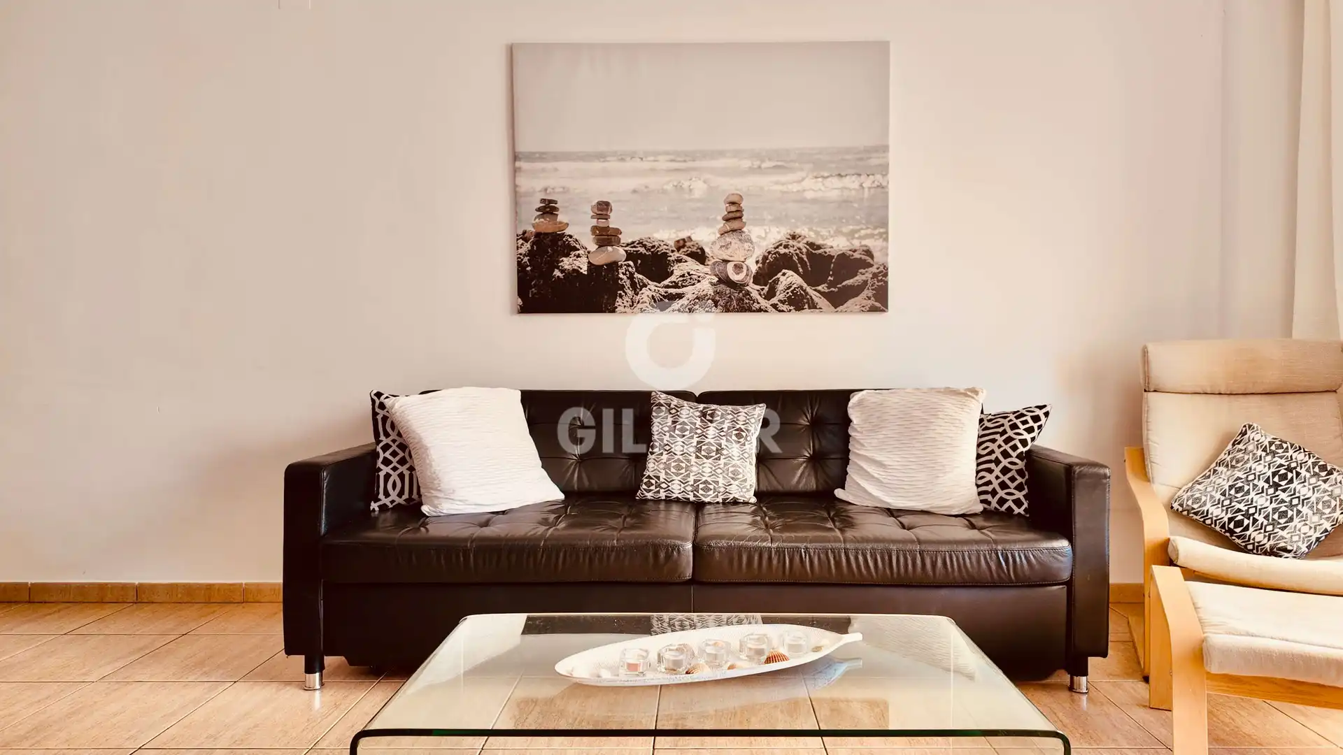 Sala de estar de Ático en venta en Torremolinos con Calefacción, Jardín privado y Trastero