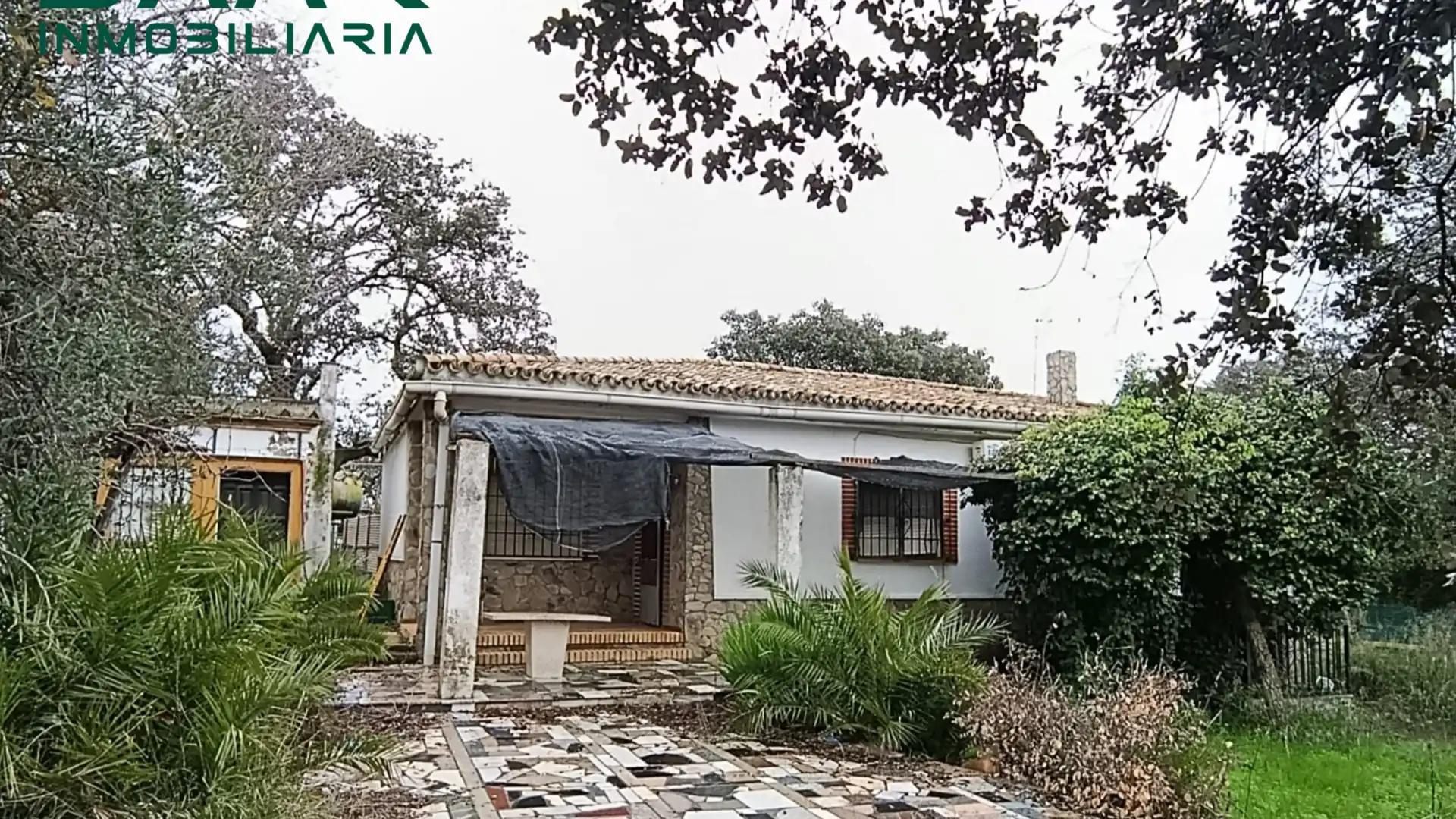 Außenansicht von Haus oder Chalet zum Verkauf in Castilblanco de los Arroyos mit Privatgarten