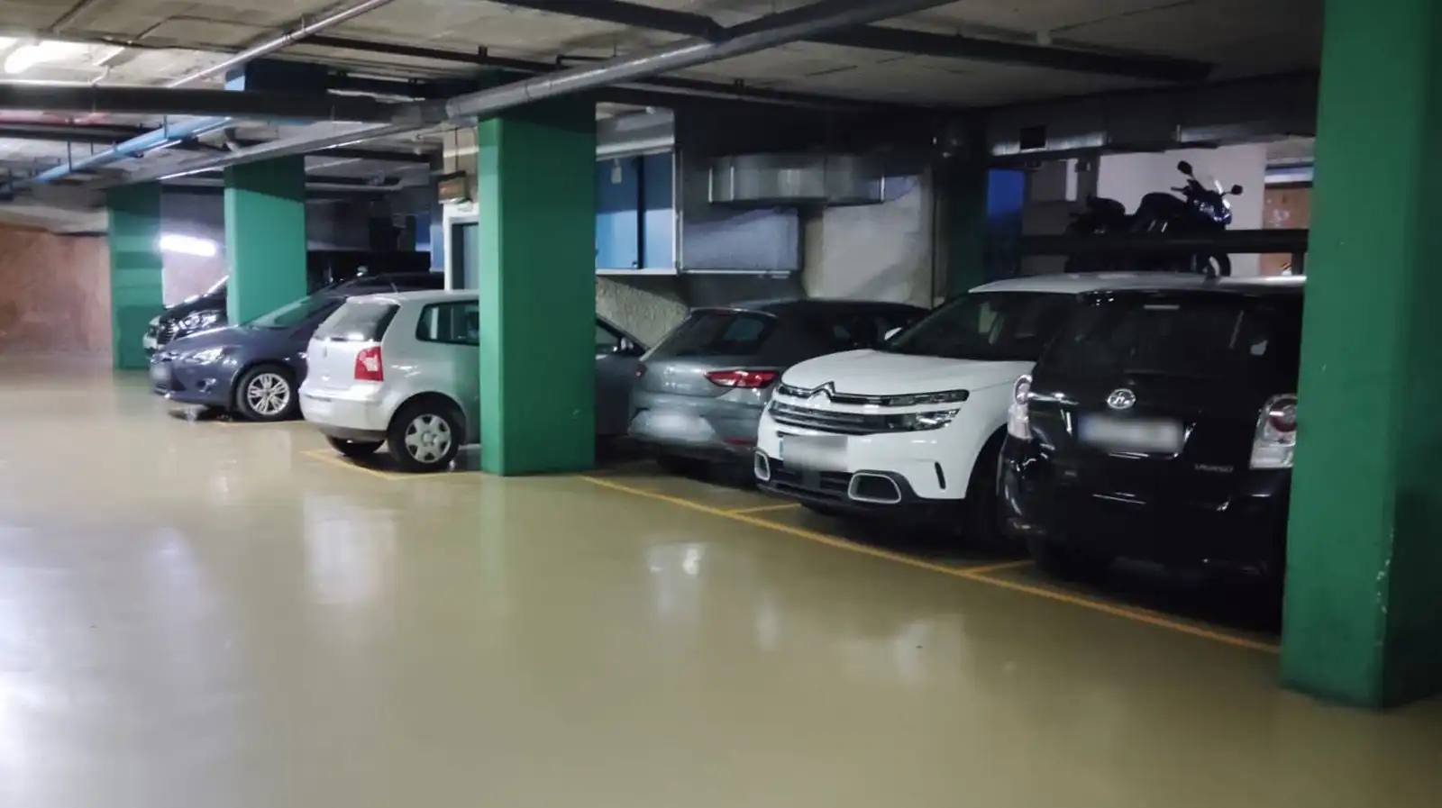 Parkplatz von Garage zur Miete in Barcelona