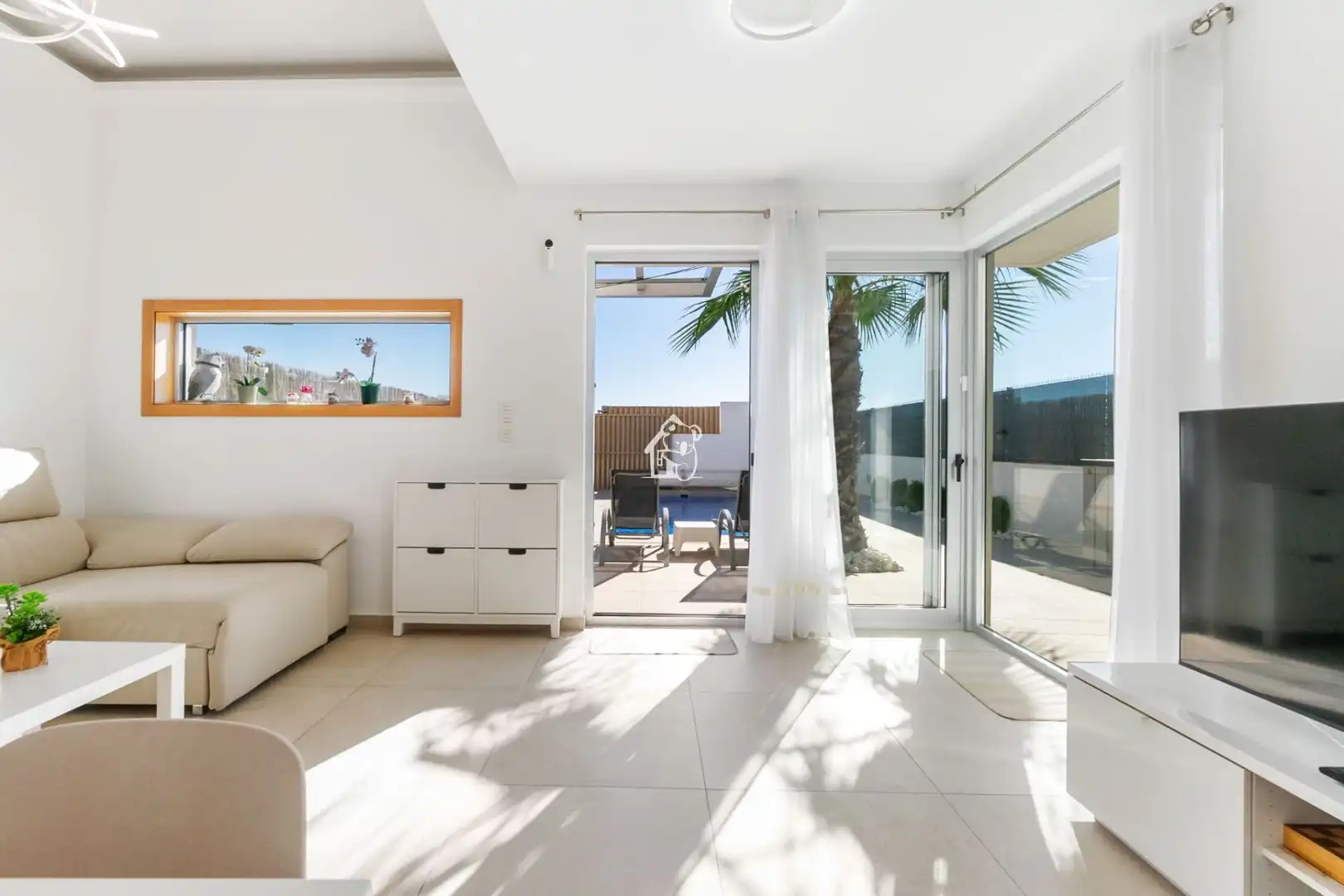 Sala de estar de Casa o chalet de alquiler en Guardamar del Segura con Aire acondicionado, Jardín privado y Terraza