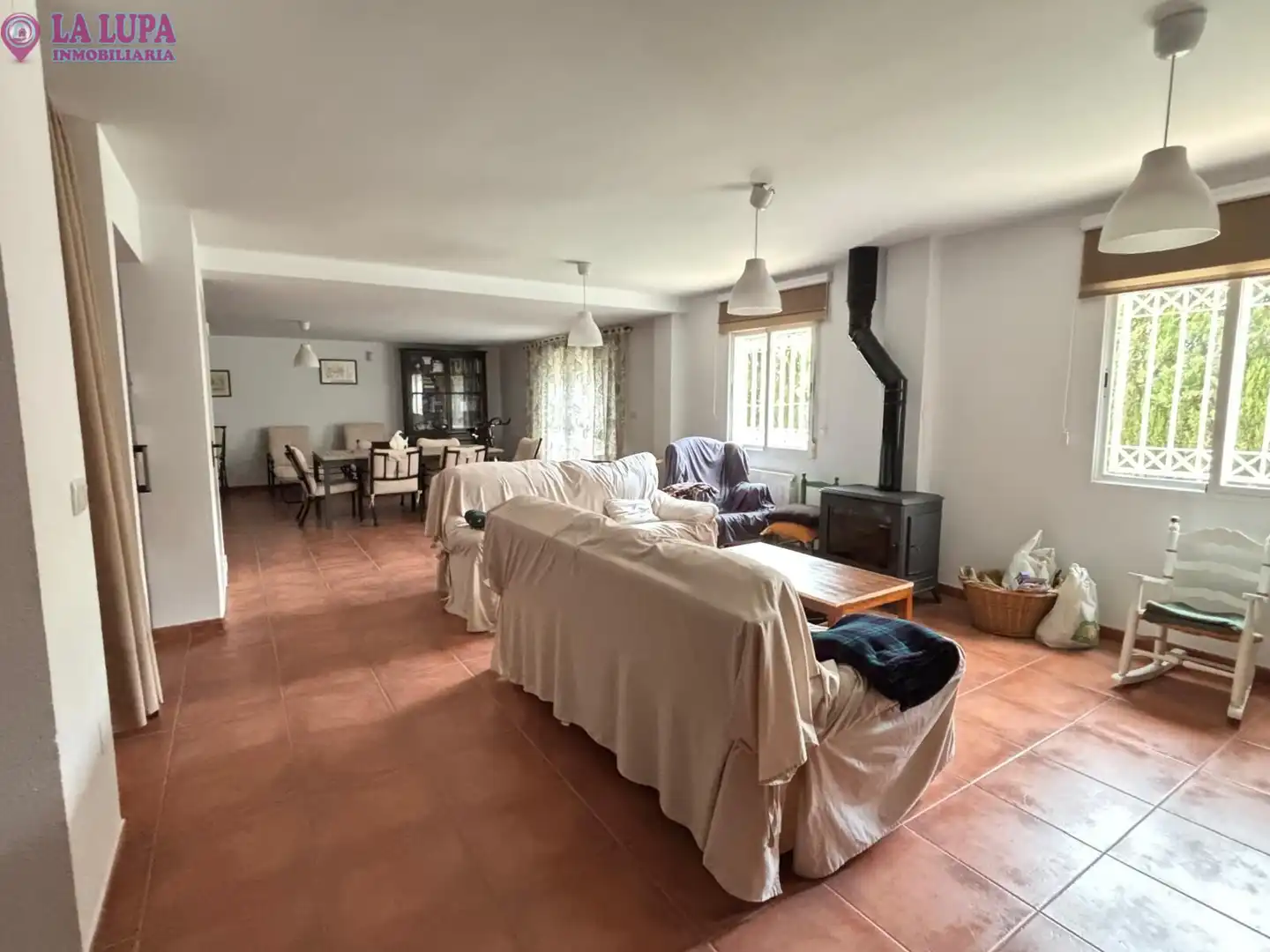 Sala d'estar de Casa adosada en venda en La Guardia de Jaén