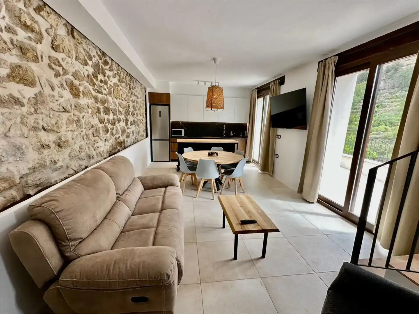 Sala d'estar de Finca rústica en venda en Vallibona amb Balcó
