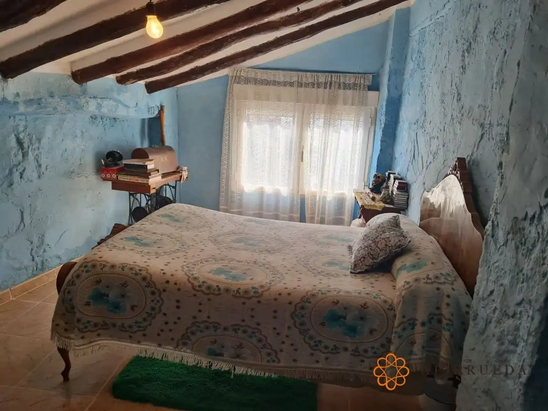 Habitación de Casa o chalet en venta en Escatrón con Calefacción y Amueblado
