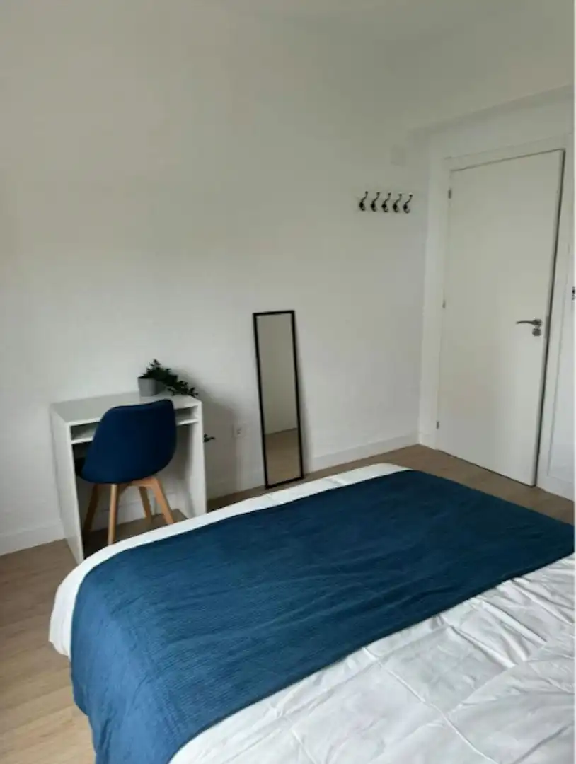 Habitación de Piso para compartir en Valencia con Lavadora