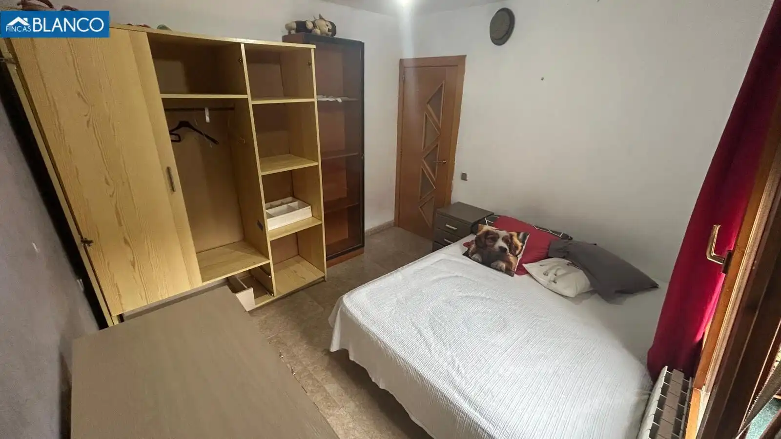 Habitación de Piso en venta en L'Hospitalet de Llobregat con Aire acondicionado, Calefacción y Alarma