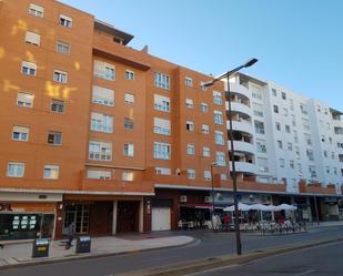 Vista exterior de Garatge de lloguer en San Fernando