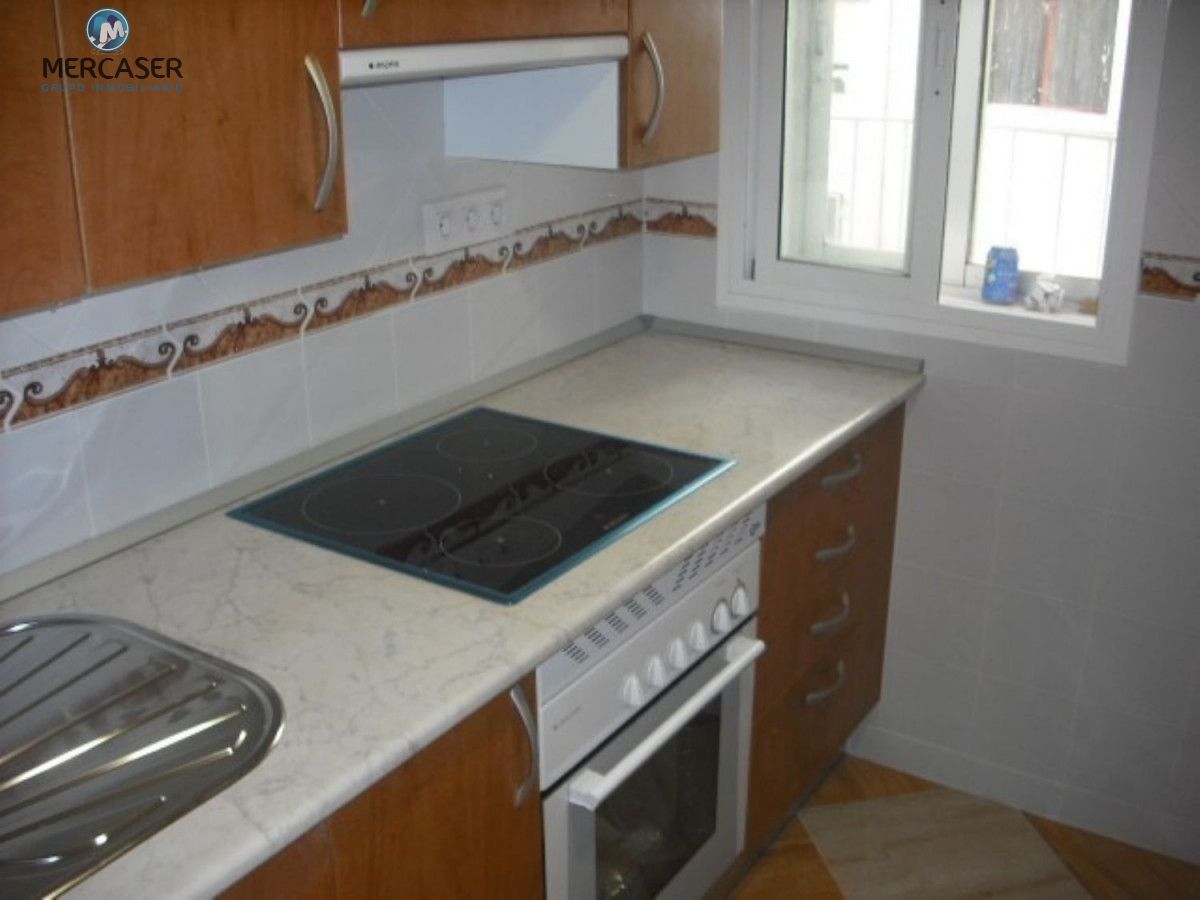 Kitchen of Flat to rent in Alcalá de Henares  with Heating and Terrace