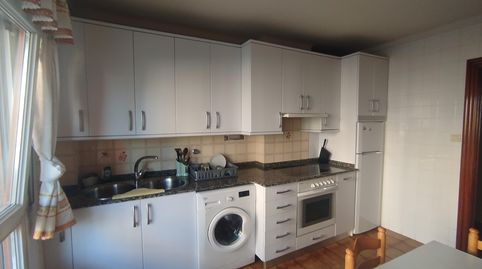 Foto 3 de Piso en venta en Los Baños Kalea, 33bis, Txabarri - La Unión - Vista Alegre, Sestao
