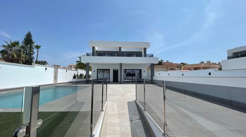 Descubre unas villas modernas de nueva construcción en Ciudad Quesada, Rojales, una urbanización reconocida por su oferta de ocio, imatge 5