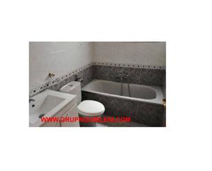 Bathroom of Flat for sale in Catarroja  with Balcony
