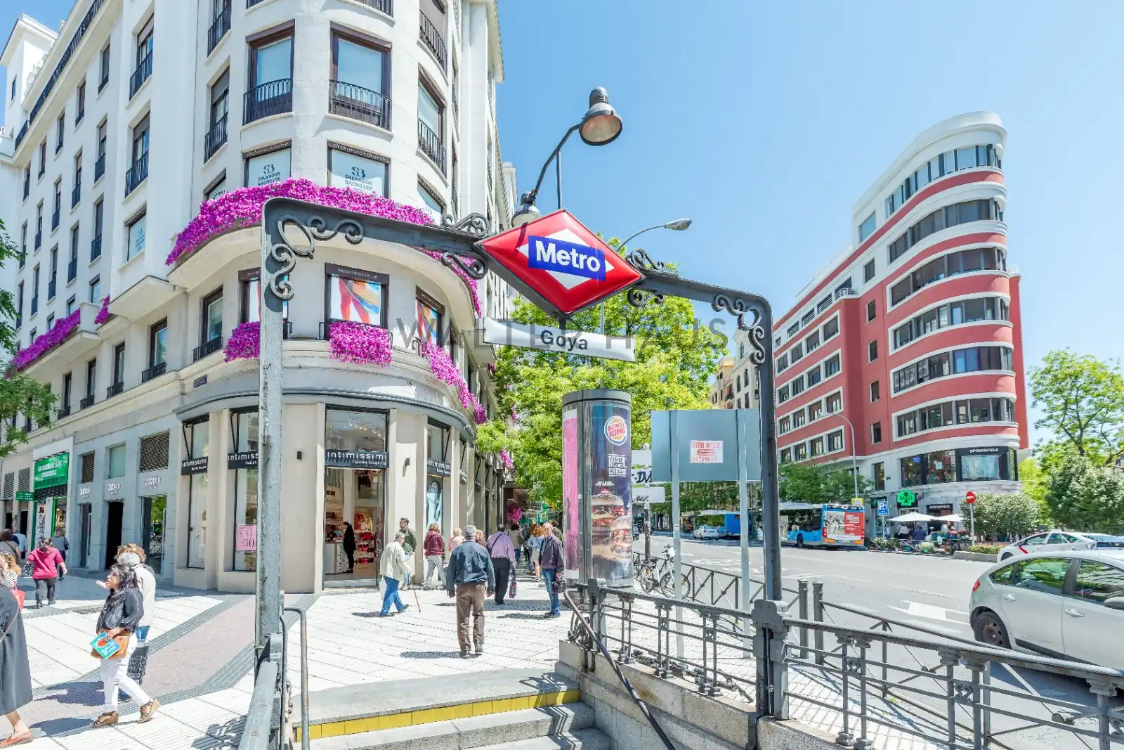 Vista exterior de Piso en venta en Madrid con Aire acondicionado, Calefacción y Amueblado