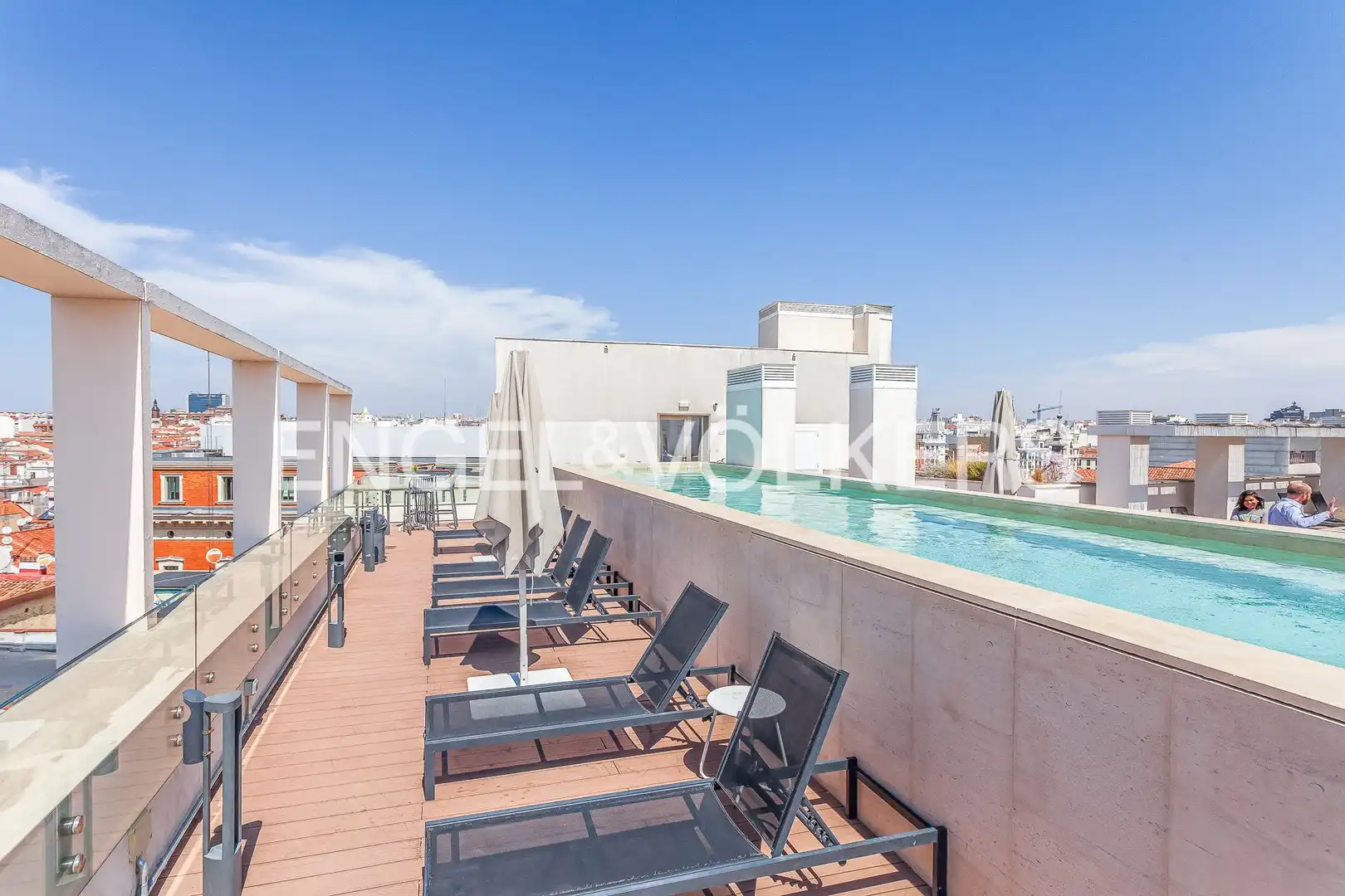 Terraza de Piso de alquiler en Madrid con Aire acondicionado, Calefacción y Piscina