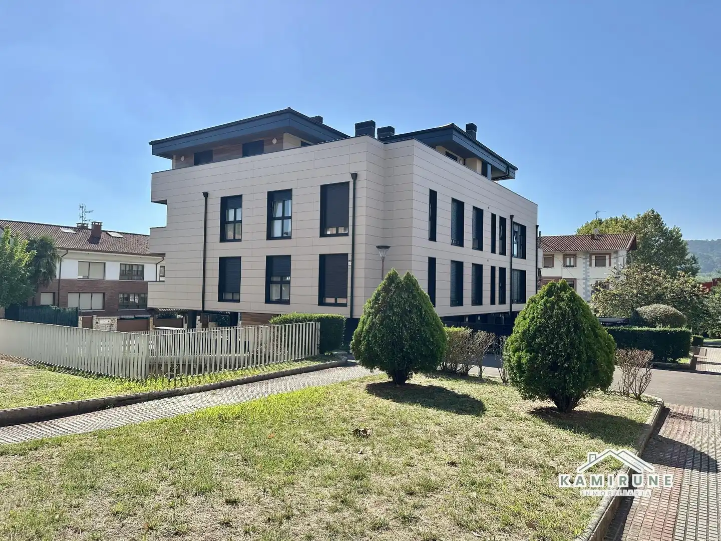 Flat with terrace for sale in Larrabarrena, imagen 4