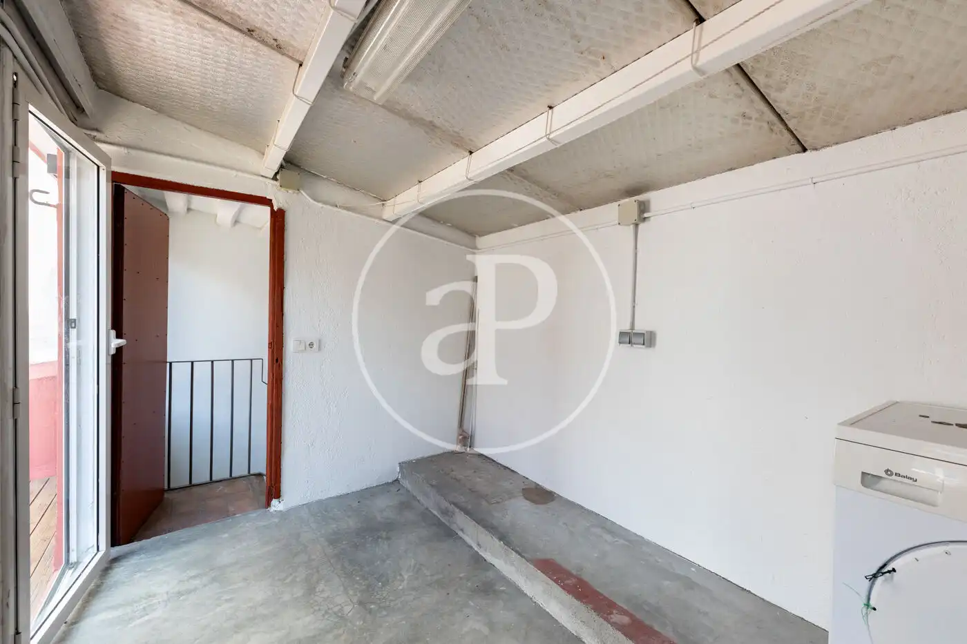Casa adosada en venta en Barcelona con Calefacción, Jardín privado y Terraza