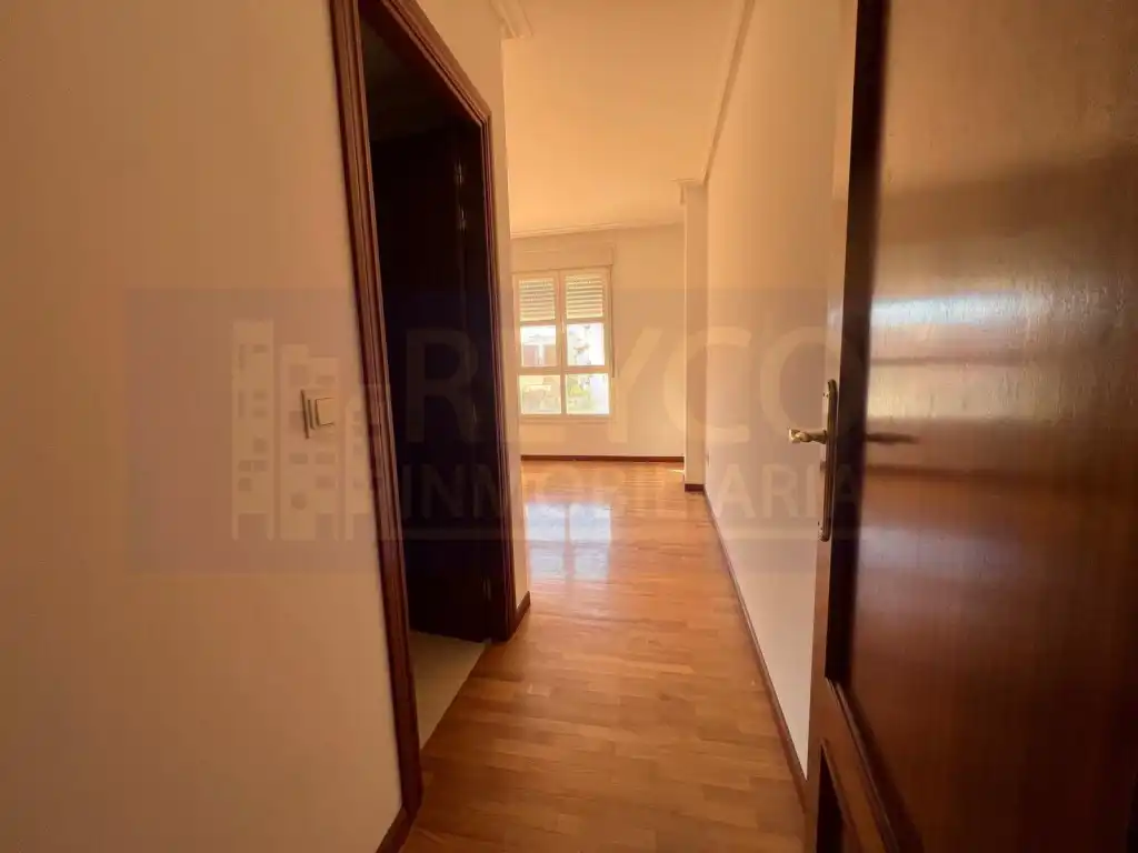 Flat with terrace for sale in Calle Magdalena, imagen 7