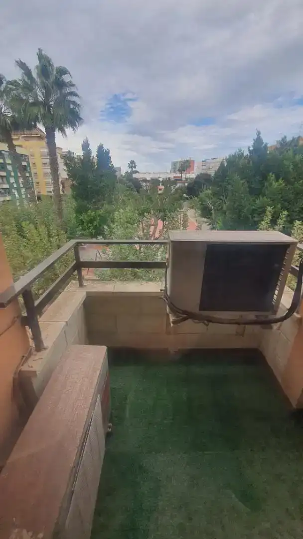 Terrassa de Pis en venda en Alzira amb Aire condicionat, Moblat i Forn
