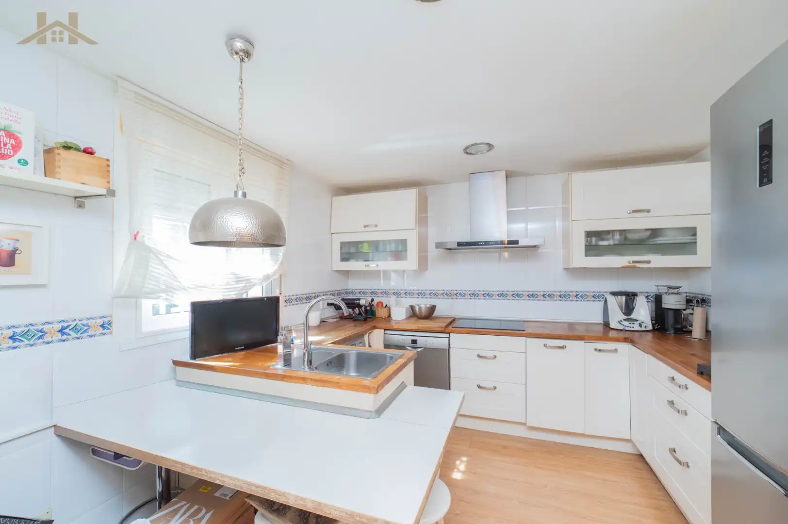 Kitchen of Detached homes for sale in Arroyomolinos (Madrid)  with Air Conditioner, Heating and Private garden