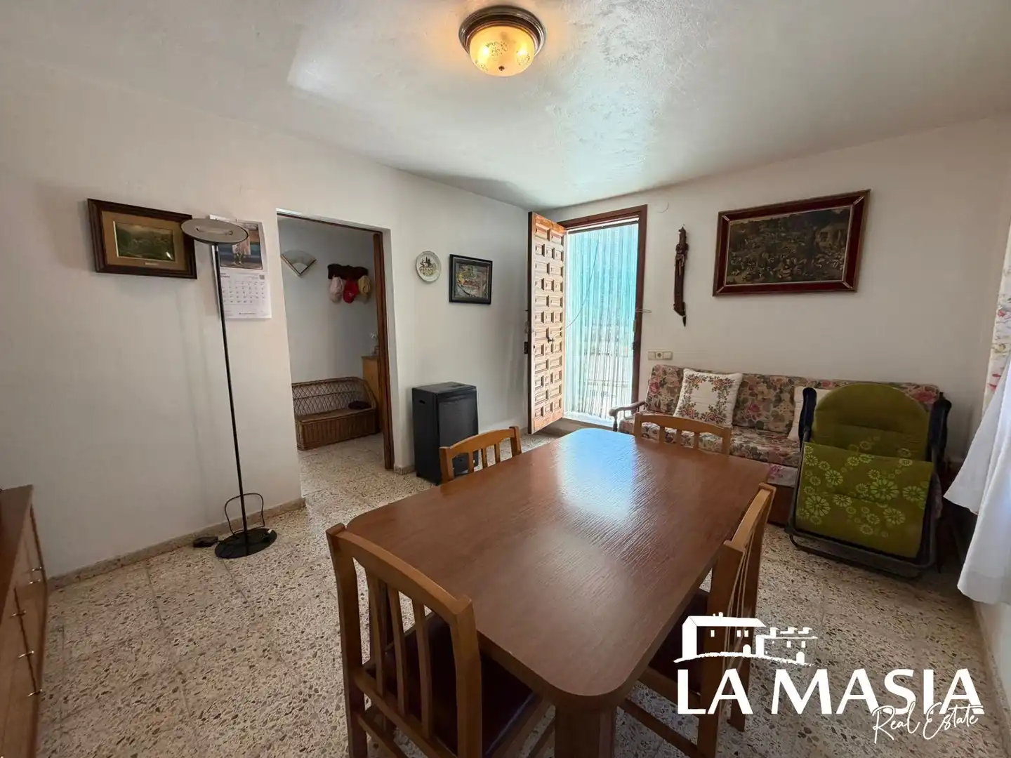Sala d'estar de Casa o xalet en venda en Olivella amb Calefacció, Jardí privat i Terrassa